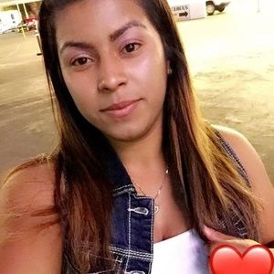 Meet your Posher, Gómez